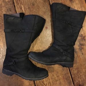 Teva De La Vina waterproof leather boot
